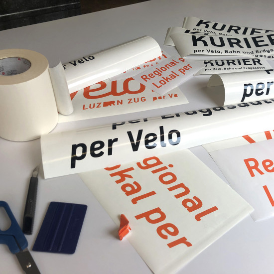 Wir produzieren den Folienschnitt ab angelieferter Vektordatei oder erstellen die kompletten Produktionsdaten ab Ihrer Idee